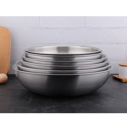 4-Piece Pots & Bowls Set: stainless steel cookware set, suitable for mixing, baking, and serving tasks.