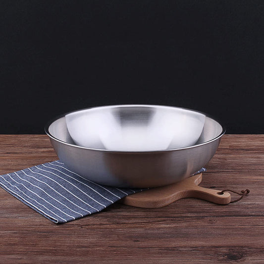 4-Piece Pots & Bowls Set: stainless steel cookware set, suitable for mixing, baking, and serving tasks.